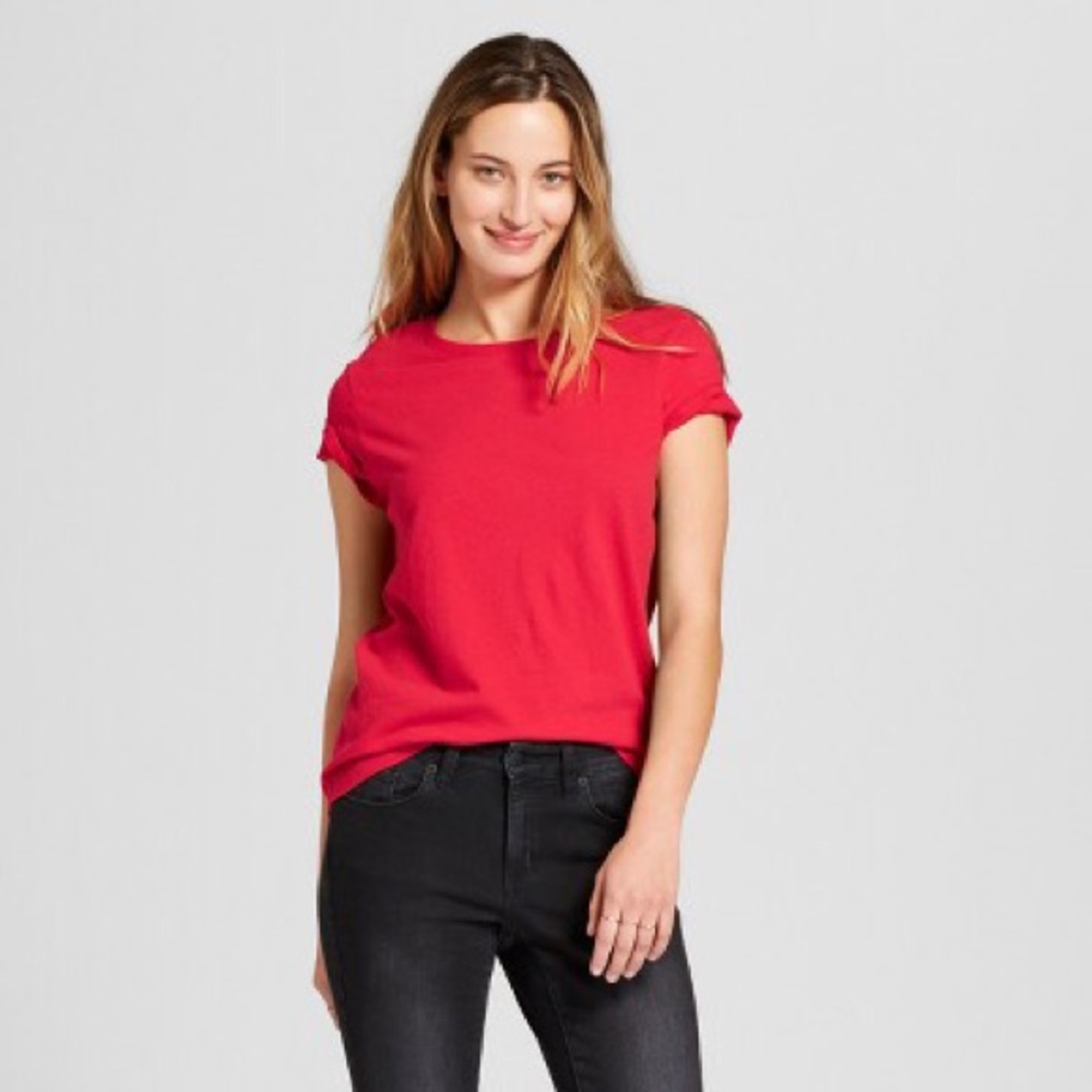 ⚡️SALE Red Crewneck T-Shirt
